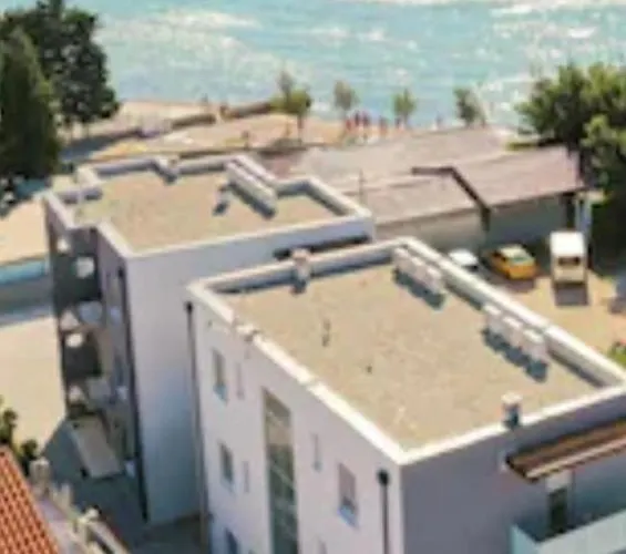 Apartman Sunset 11 *